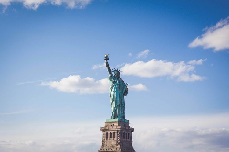 Presiden Donald Trump, Wisata Amerika Serikat, tarif trump adalah, dampak berlakunya tarif trump, warga amerika serikat takut traveling, angka wisman di amerika menurun, pariwisata amerika serikat saat ini, Dampak Kebijakan Tarif Trump yang Bikin Takut Warga AS Traveling