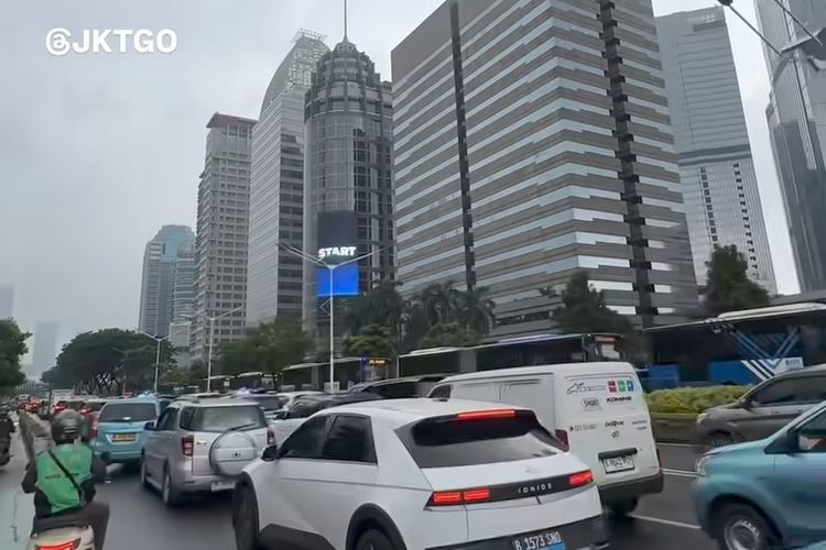 Polda Metro Jaya, bulan puasa, arus lalu lintas, Pergeseran Jam Macet di Jakarta Selama Bulan Puasa