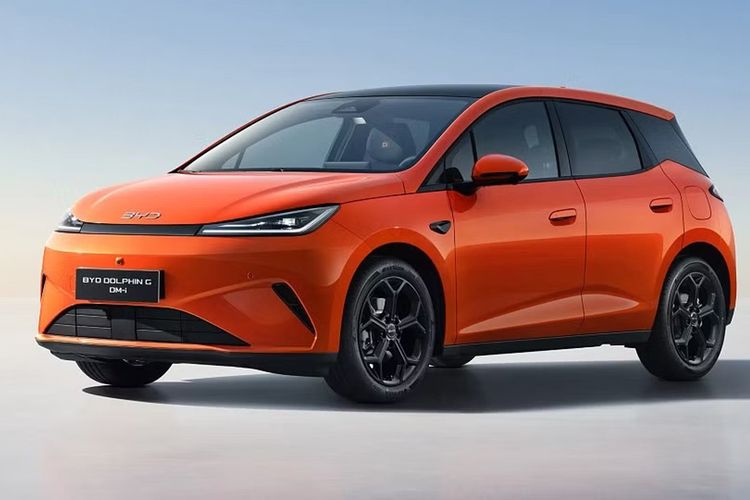 Dolphin G DM-i, BYD Dolphin PHEV Meluncur, Intip Tampilan dan Spesifikasinya, Desain Eksterior yang Agresif, Dimensi dan Interior, Bocoran Spesifikasi dan Performa, Langkah Strategis di Eropa