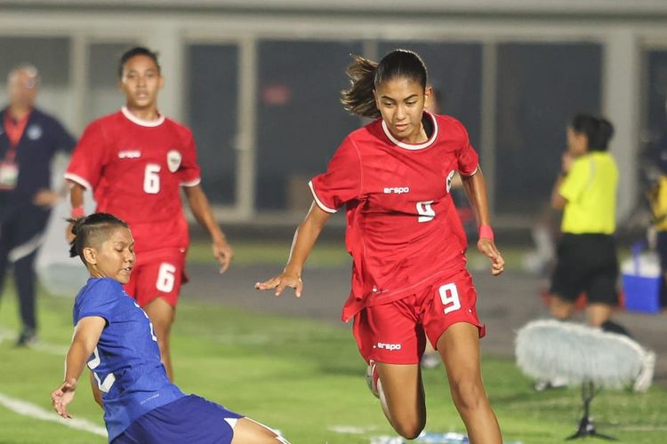 Claudia Scheunemann, FC Utrecht, Assist, FC Utrecht Gilas PEC Zwolle, Claudia Scheunemann Buka Keran Assist