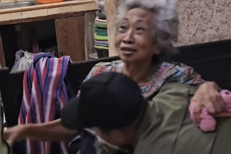 lanjut usia, Griya Lansia Husnul Khatimah, Nenek Fatimah, panti jompo, nenek fatimah, Nenek Fatimah Dititipkan ke Panti oleh Anak-anaknya: Kalau Meninggal, Tak Perlu Diberi Kabar