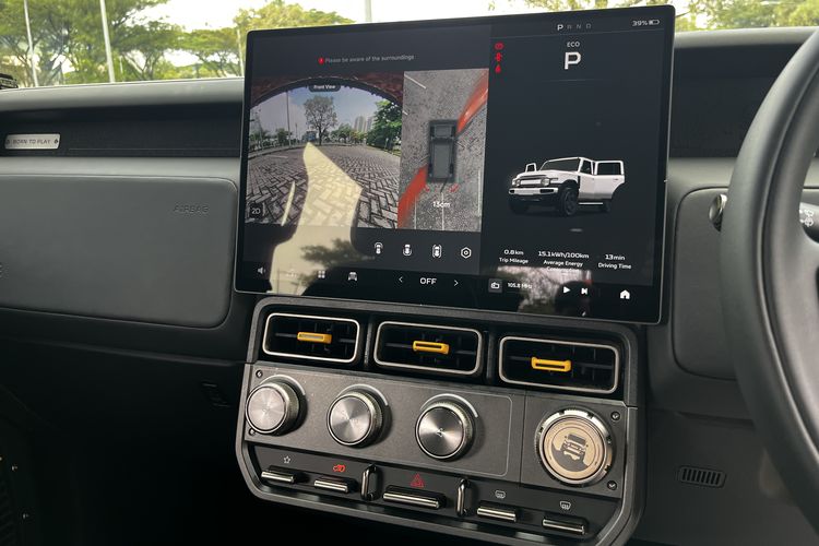 iCar, iCar V23, mobil, Bedah Interior iCar V23, Serba Fungsional