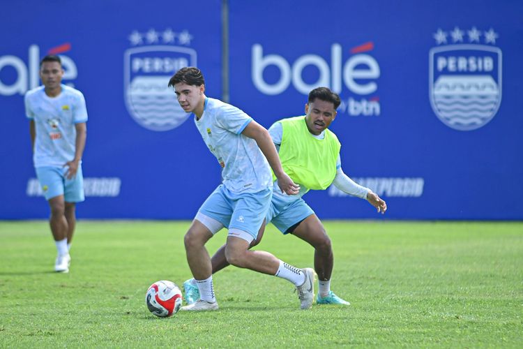 Dion Markx, Persib, Timnas Indonesia, Bojan Hodak, Layvin Kurzawa, Dion Markx Ingin Realisasikan Ambisi Juara bersama Persib