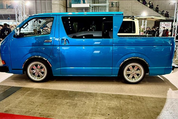 kendaraan niaga, Toyota HiAce, Tokyo Auto Salon 2026, Modifikasi Toyota HiAce Diubah Jadi Pikap Double Cabin