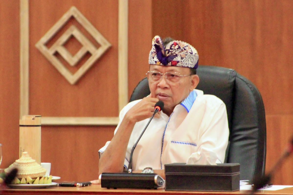 Bali, Wayan Koster, over tourism, Wisatawan Nakal Jadi Sorotan Utama di Bali, Gubernur Bali, Over tourism, Koster: Bali Belum 