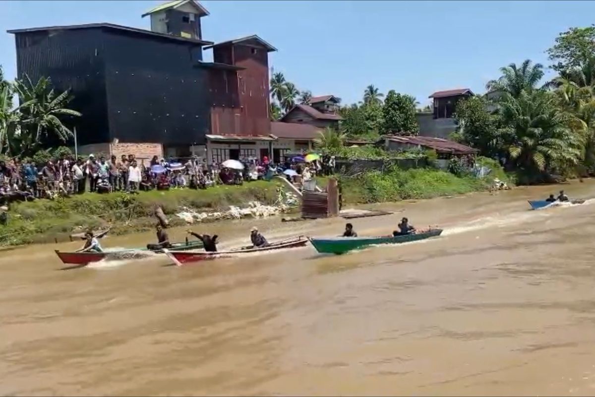 Aceh, Aceh Mulai Bangkit Saat Lebaran: Balap Robin hingga Padatnya Penyeberangan Ulee Lheue