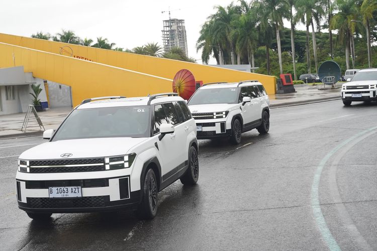 otomotif, Gaikindo, Mobil Hybrid, penjualan mobil, Kijang Innova Zenix Hybrid, XL7 hybrid, Santa Fe Hybrid, Daftar mobil terlaris 2025, Ini Daftar Mobil Hybrid Terlaris di Indonesia Februari 2025