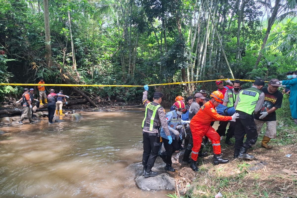 Malang, Nganjuk, Polisi Ungkap Motif dan Kronologi Pembunuhan Siswi Nganjuk di Malang, Pelaku Sempat Gunakan Semen, Awal Penemuan Jasad oleh Pencari Kayu, Identitas Korban Terungkap via DNA, Kronologi Kejadian, Berawal dari Pertemuan di Nganjuk, Upaya Menghilangkan Jejak yang Gagal, Kesedihan Keluarga dan Sosok Korban
