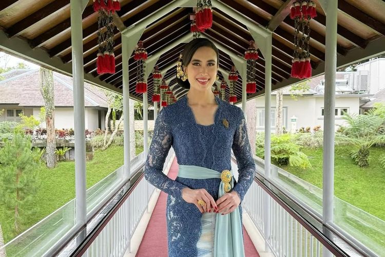 Hari Kebaya Nasional, hari kebaya nasional 2025, sejarah hari kebaya, pengakuan unesco atas kebaya, Tanggal 24 Juli Hari Kebaya Nasional, Ini Sejarahnya