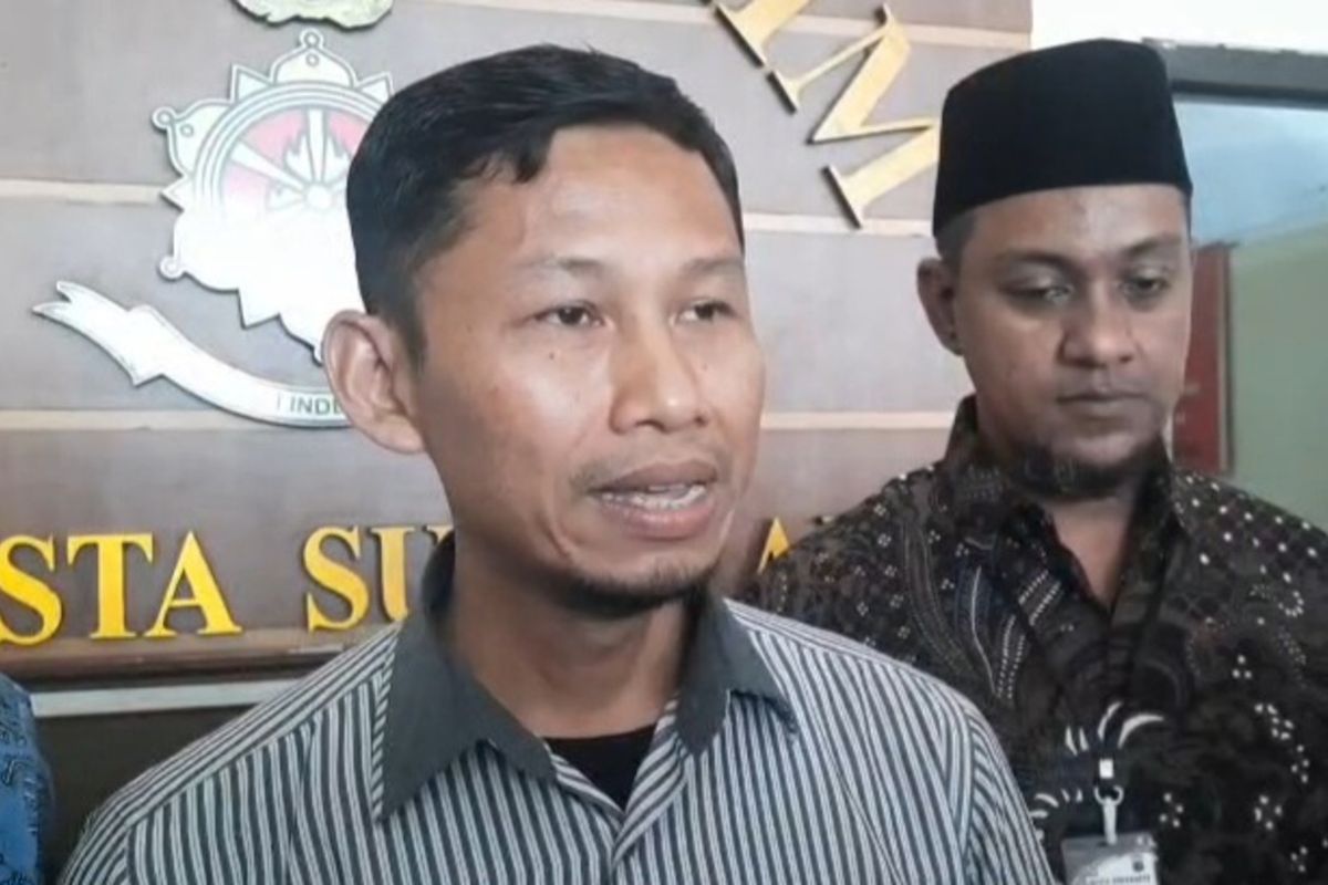 Ayam Goreng Widuran, Wali Kota Solo, DPRD Solo, ayam goreng widuran dilaporkan, Merasa Tertipu, Ketua Komisi IV DPRD Solo Laporkan Ayam Goreng Widuran ke Polisi