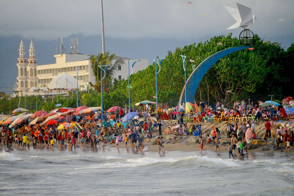 Pantai Padang, lomba lari, BOM Run 2025, kuliner Ranah Minang, BOM Run 2025, Upaya Kenalkan Keindahan Wisata Pantai Padang