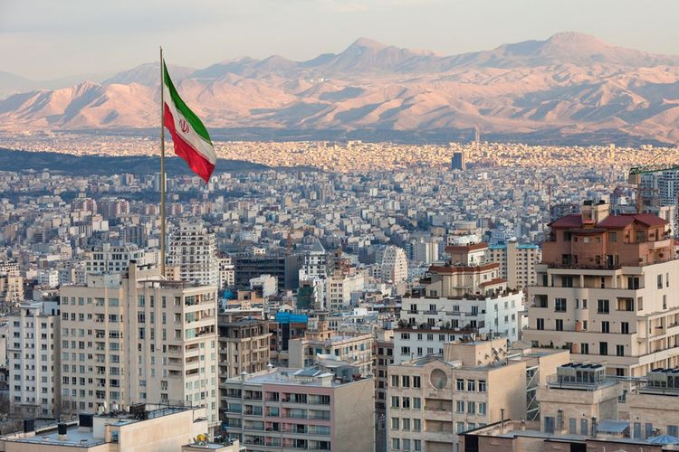 konflik iran israel, peringatan travel ke iran, peringatan travel ke israel, negara yang mengeluarkan peringatan travel ke iran, negara yang mengeluarkan peringatan travel ke israel, Daftar Negara yang Keluarkan Peringatan Perjalanan ke Iran dan Israel, 1. Amerika Serikat , 2. Australia, 3. Inggris Raya, 4. Kanada , 5. Indonesia, 6. China, 7. Jerman, 8. Pakistan, 9. Bangladesh, 10. India, 11. Rusia, 12. Perancis