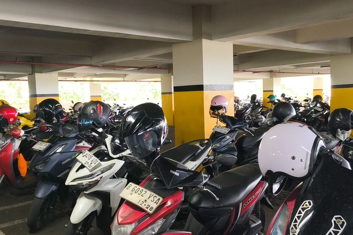 operator parkir, Pencurian Helm di GBK: Korban Punya Dasar Hukum Tuntut Ganti Rugi