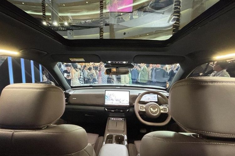 Wuling, Wuling Eksion, Wuling Eksion EV dan PHEV Mulai Road Show, Dimulai dari Bekasi
