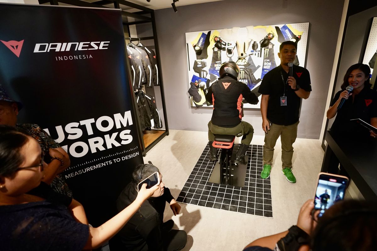 riding gear, perlengkapan, roda dua, bikers, Dainese, Dainese Hadir di Indonesia, Lengkap dengan Divisi Custom Work