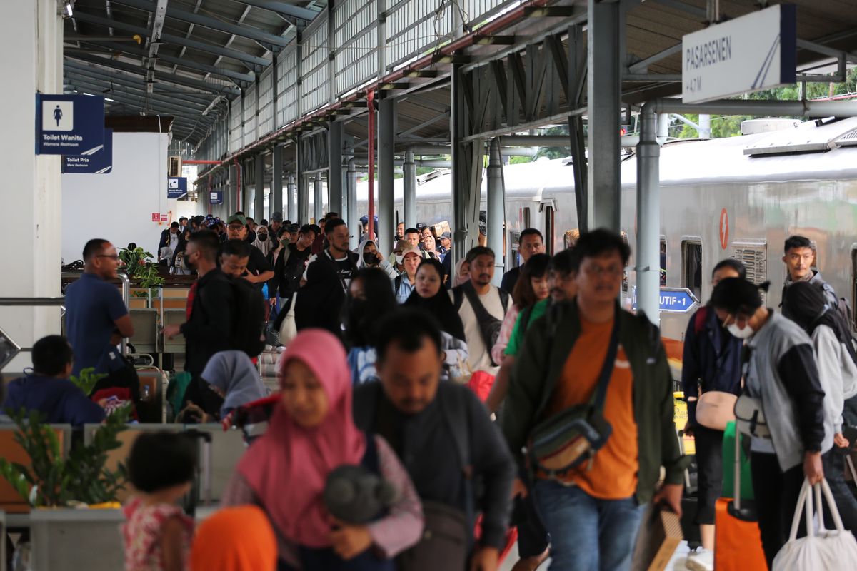 Pesan Lebih Awal, KAI Buka Penjualan Tiket Mudik Lebaran 2026 Secara Bertahap