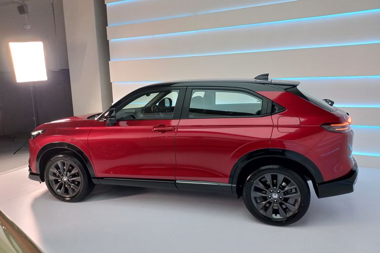 Honda Prospect Motor, HR-V e:HEV, New HR-V Hybrid, mesin non-turbo, Honda luncurkan New HRV eHEV Hybrid, peluncuran New HRV eHEV Hybrid, Inovasi Terbaru: HR-V e:HEV Hybrid Resmi Diluncurkan