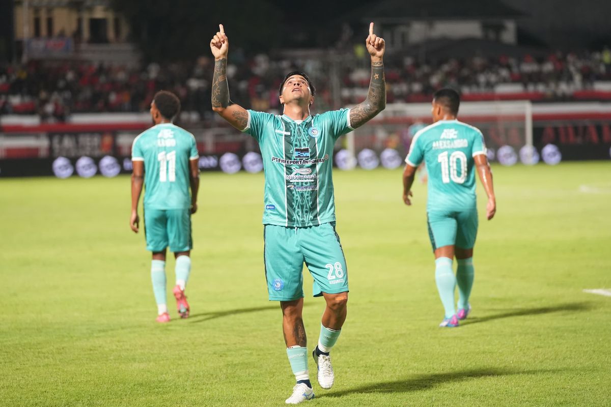 Liga Indonesia, Semen Padang, Heri Susanto, Super League, PSBS Biak, hasil Semen Padang vs PSBS Biak, PSBS, Super League 2025-2026, semen padang vs psbs biak, Luquinhas, Hasil Semen Padang Vs PSBS Biak 1-2, Heri Susanto Sumbang 1 Gol