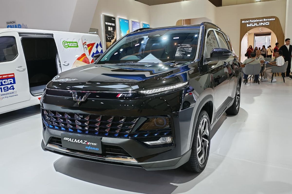 Eksion, elektrifikasi, pasar, konvensional, penjualan, Wuling Jawab Nasib Almaz Usai Kehadiran SUV Baru Eksion