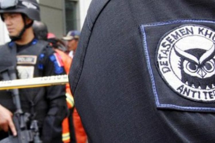 simpatisan ISIS, terduga teroris, densus 88 antiteror, warga sumut, Ansharut Daulah, Densus 88 Tangkap Empat Simpatisan ISIS di Sumbar-Sumut, Salah Satunya Diamankan Saat Beli Sarapan