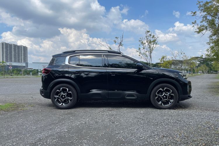 SUV medium, desain Eropa, SUV Medium, kenyamanan berkendara, Citroen C5 Aircross, Citroen C5 Aircross: SUV Eropa dengan Suspensi Nyaman