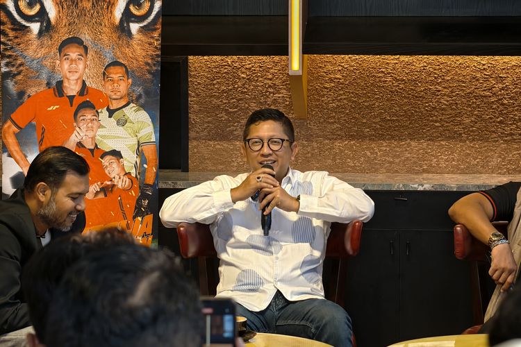 Cyrus Margono, Persija Resmi Rekrut Cyrus Margono, Perkuat Fondasi di Bawah Mistar