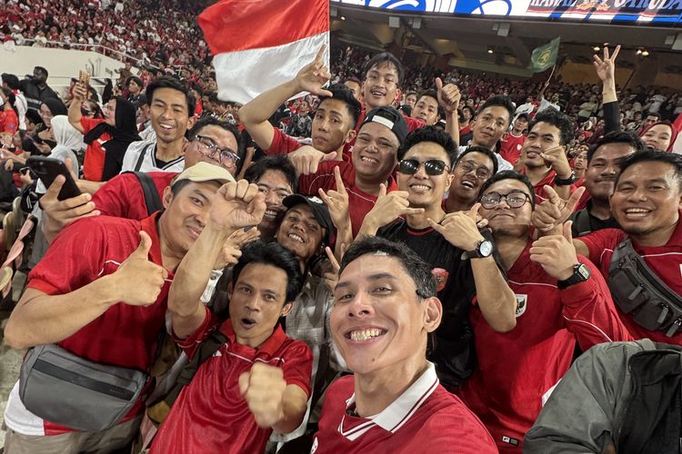 Indonesia, timnas Indonesia, suporter timnas Indonesia, Piala Dunia, Kualifikasi Piala Dunia 2026 Zona Asia, Ganindra Bimo Janji Dukung Timnas Indonesia sampai Tua, Cinta Tak Pernah Habis