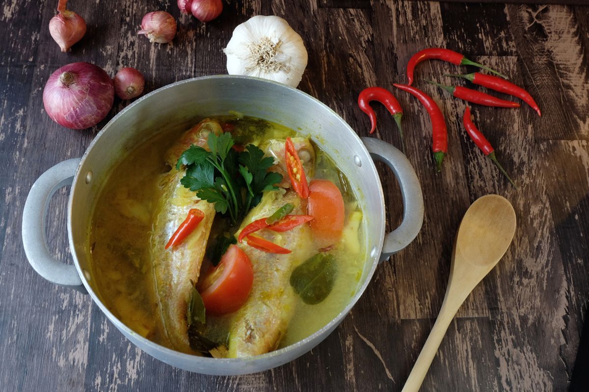 praktis, ikan, kuah, cabai, Menu, makan siang, ikan kembung, Resep Ikan Kembung Kuah Cabai, Lauk Praktis, Hangat dan Bergizi