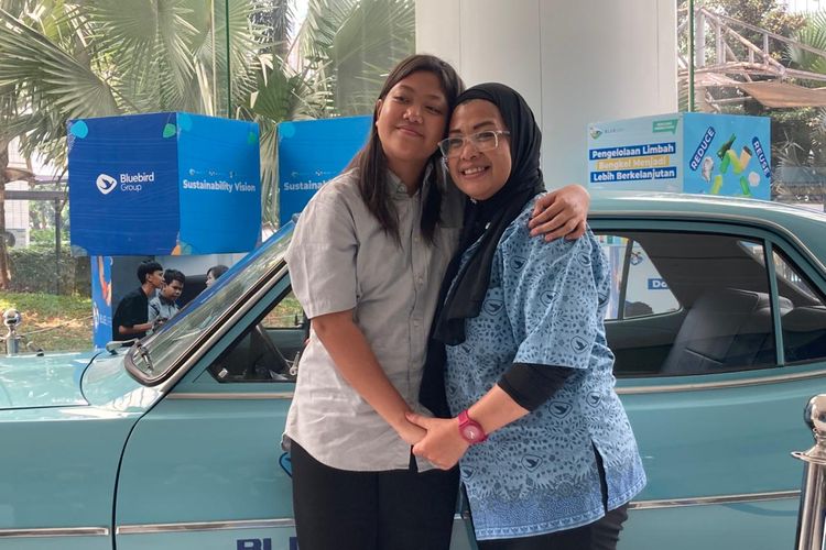 Bluebird, Perjuangan Ivany, Srikandi Bluebird yang Menembus Batas demi Anak, Perjuangan Ivany menjadi orangtua tunggal, Titik terendah di ruang ICU, Mencari kepastian di atas aspal, Keajaiban sedekah dan rezeki tak terduga, Menepis rasa bersalah demi masa depan