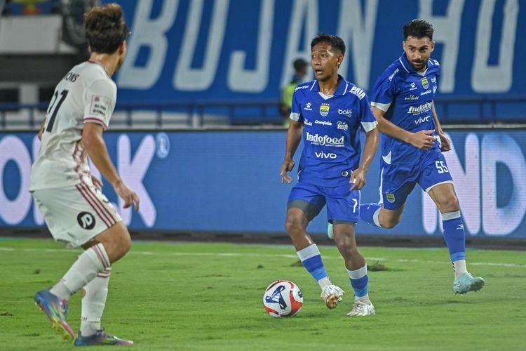 Persib, Persib Bandung, Arema FC Vs Persib, Teja Paku Alam, Marc Klok, Beckham Putra, Hasil Arema FC Vs Persib, Super League 2025-2026, Bojan Hodak, skor arema fc vs persib bandung, Arema FC Vs Persib 1-2: Alasan Hodak Tunjuk Beckham Putra Jadi Kapten