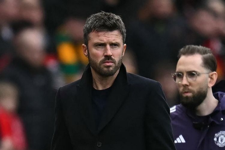 Michael Carrick, Manchester United, Ruben Amorim, Gebrakan Michael Carrick yang Sulit Dilakukan Ruben Amorim di Man United