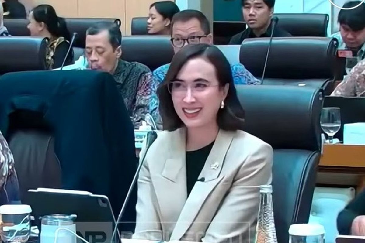 Komisi VII DPR, Kementerian Pariwisata, Menteri Pariwisata Widiyanti Kena Semprot Usai Pamer Penghargaan, DPR: Rakyat Dapat Apa?