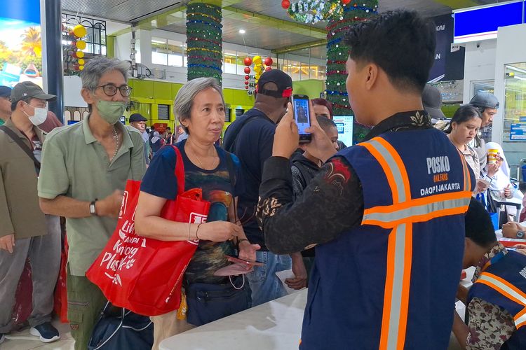face recognition, Stasiun, boarding, Face Recognition KAI, cetak tiket, KAI Sediakan Face Recognition di 22 Stasiun, Penumpang Tak Perlu Cetak Tiket Lagi