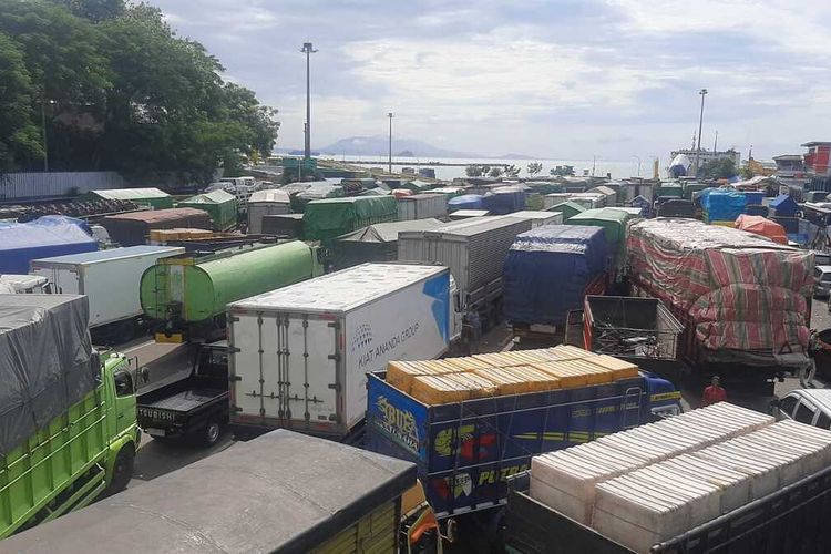 arus mudik, angkutan barang, logistik, Kemehub Pastikan Logistik Tak Terganggu Pembatasan saat Mudik Lebaran