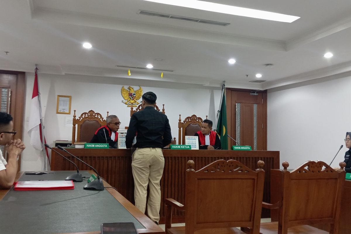 Sandra Dewi, kasus timah, aset Sandra Dewi, sandra dewi ajukan pengembalian aset, Sandra Dewi Cabut Gugatan, Sandra Dewi Cabut Keberatan, Mengapa Sandra Dewi Cabut Gugatan Kembalikan Aset dalam Kasus Timah?, Sandra Dewi Cabut Gugatan Secara Sukarela, Mengapa Gugatan Dicabut, Dampak Pencabutan: Aset Akan Dilelang Negara, Daftar Aset yang Disita Kejaksaan, Upaya Sandra Dewi Sebelum Mencabut Gugatan, Perjanjian Pisah Harta dan Pembelaan Harvey Moeis, Langkah Hukum Berakhir, Aset Segera Dilelang
