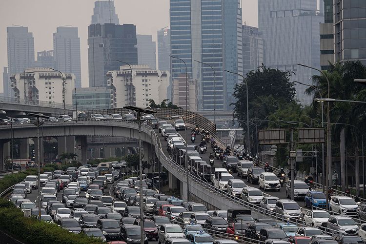 Nataru, jalan tol, 5 Ruas Jalan Tol yang Diprediksi Bakal Padat Saat Libut Nataru