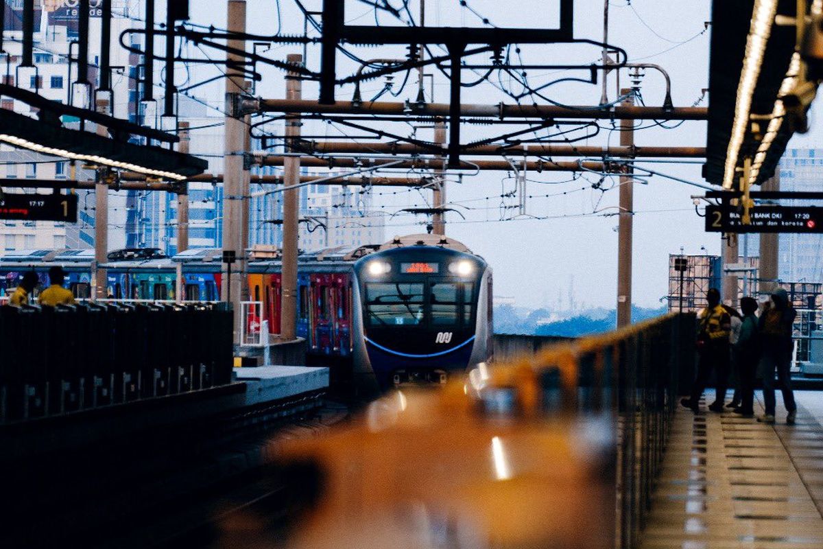transjakarta, Rp 1, Hari ini, Naik MRT, LRT dan Transjakarta Cuma Bayar Rp 1