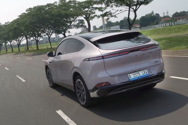 Xpeng, SUV listrik, akselerasi, Xpeng G6, Menjajal Akselerasi Xpeng G6? Ini Hasil Uji 0-100 Kpj