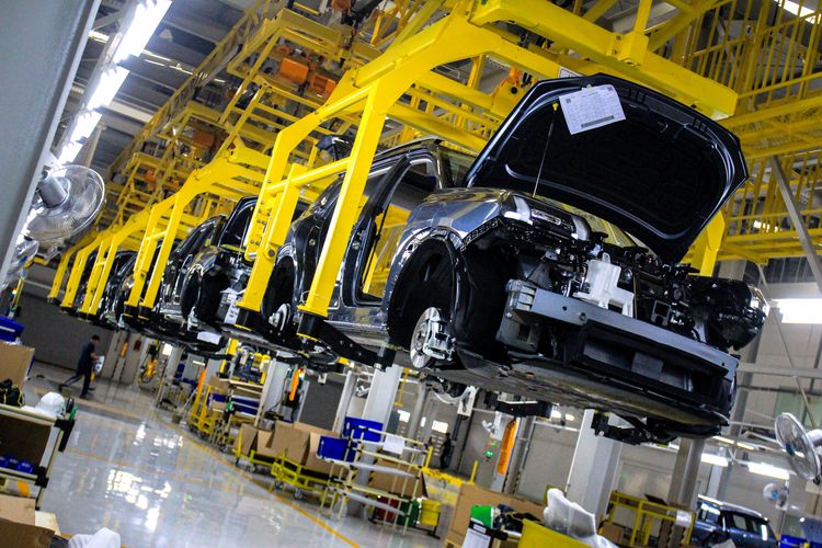 GAC Aion, Indomobil Group, kendaraan listrik, mobil listrik, Aion, GAC AIon, industri otomotif, indomobil group, Bos GAC Aion Bocorkan Kehadiran Mobil Listrik 7-Penumpang di Indonesia