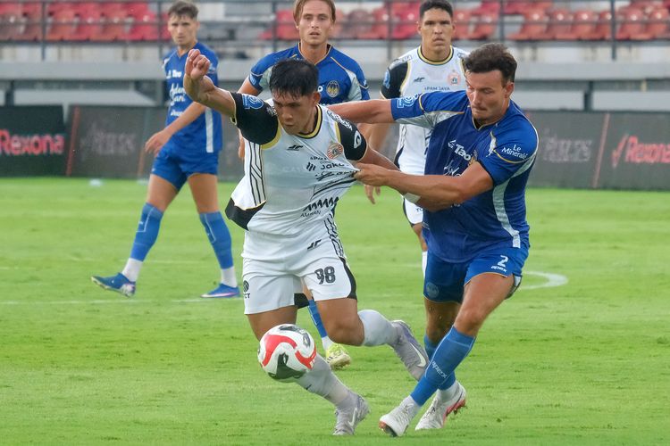 Mauricio Souza, PSIM Yogyakarta, Persija, Persija Jakarta, Hasil PSIM Vs Persija 1-1, Mauricio Souza Penuh Penyesalan