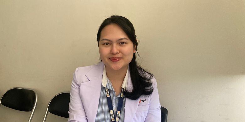 Denada, bedah plastik rekonstruksi dan estetik, bedah plastik rekonstruksi, Bedah plastik rekonstruksi, bedah plastik estetik adalah, operasi plastik, denada operasi plastik, denada oplas, apakah denada oplas, denada operasi apa, bedah plastik rekonstruksi adalah, bedah plastik estetika, Denada Bedah Plastik, Jenisnya Rekonstruksi atau Estetik? Ini Bedanya
