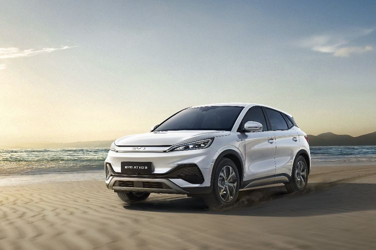 produksi mobil listrik, PHEV, Produksi Mobil Listrik dan PHEV BYD Tembus 15 Juta Unit