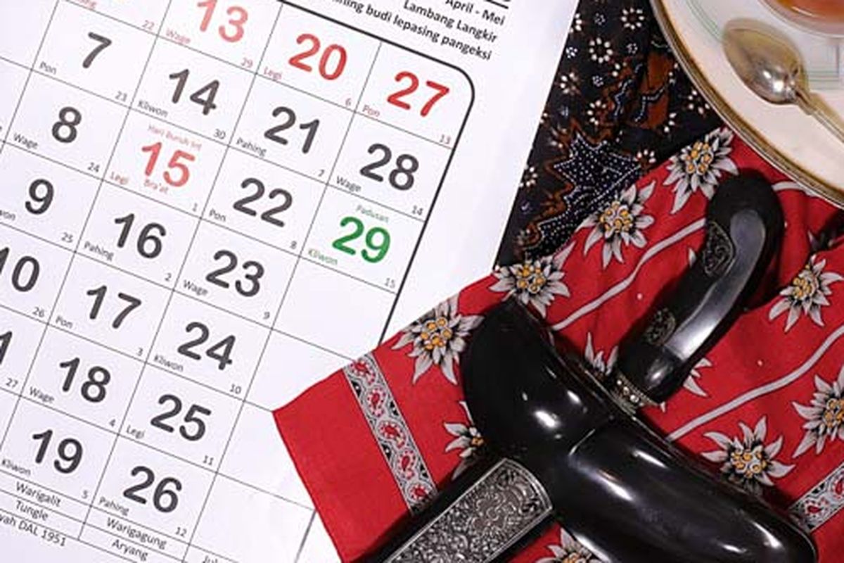 kalender Jawa, 1 Suro 1959 Dal, Kalender Jawa, Bulan Suro 2025, bulan Suro 2025, kalender jawa, kalender Jawa bulan Suro 2025, kalender Jawa bulan Suro 2025 dan weton, Kalender Jawa Bulan Suro 2025 dan Wetonnya, Malam 1 Suro 1959 Dal Jatuh pada Jumat Kliwon