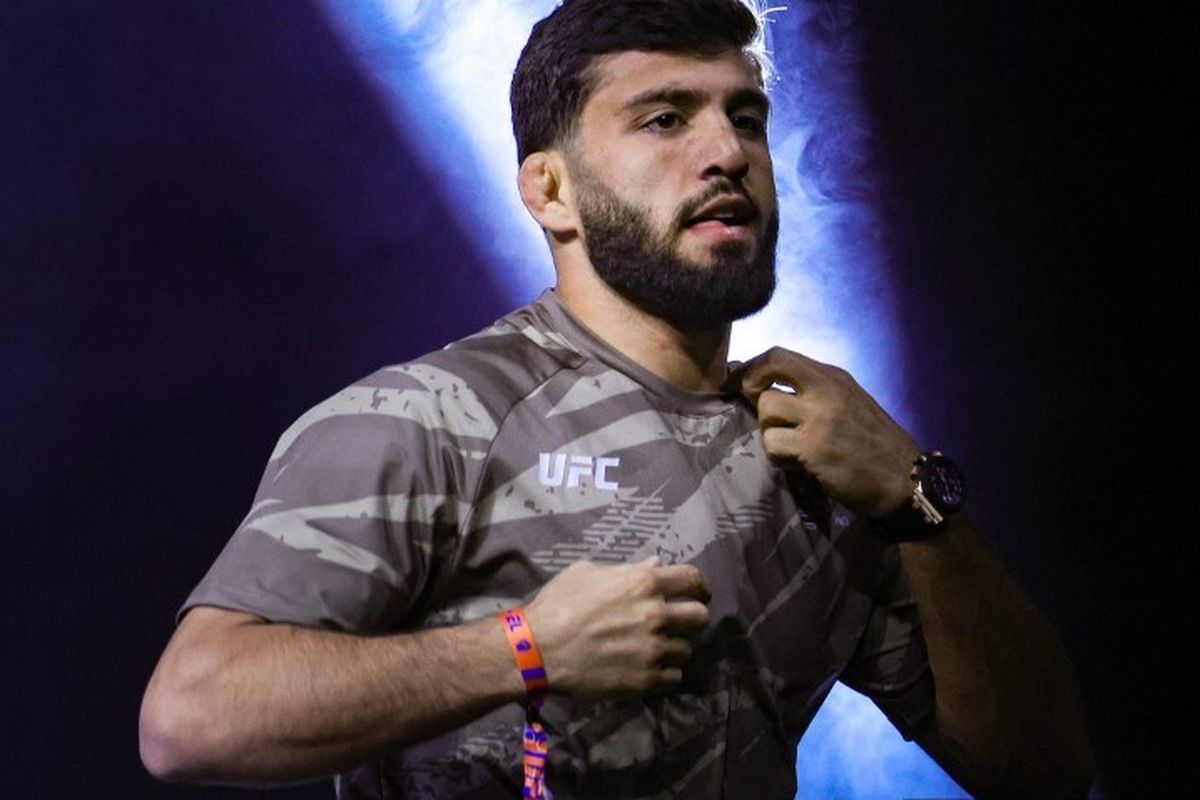Arman Tsarukyan, UFC Qatar, Ilia Topuria, hasil UFC, arman tsarukyan, arman tsarukyan vs dan hooker, ufc qatar, Hasil UFC Qatar: Arman Tsarukyan Taklukkan Dan Hooker, Tantang Topuria