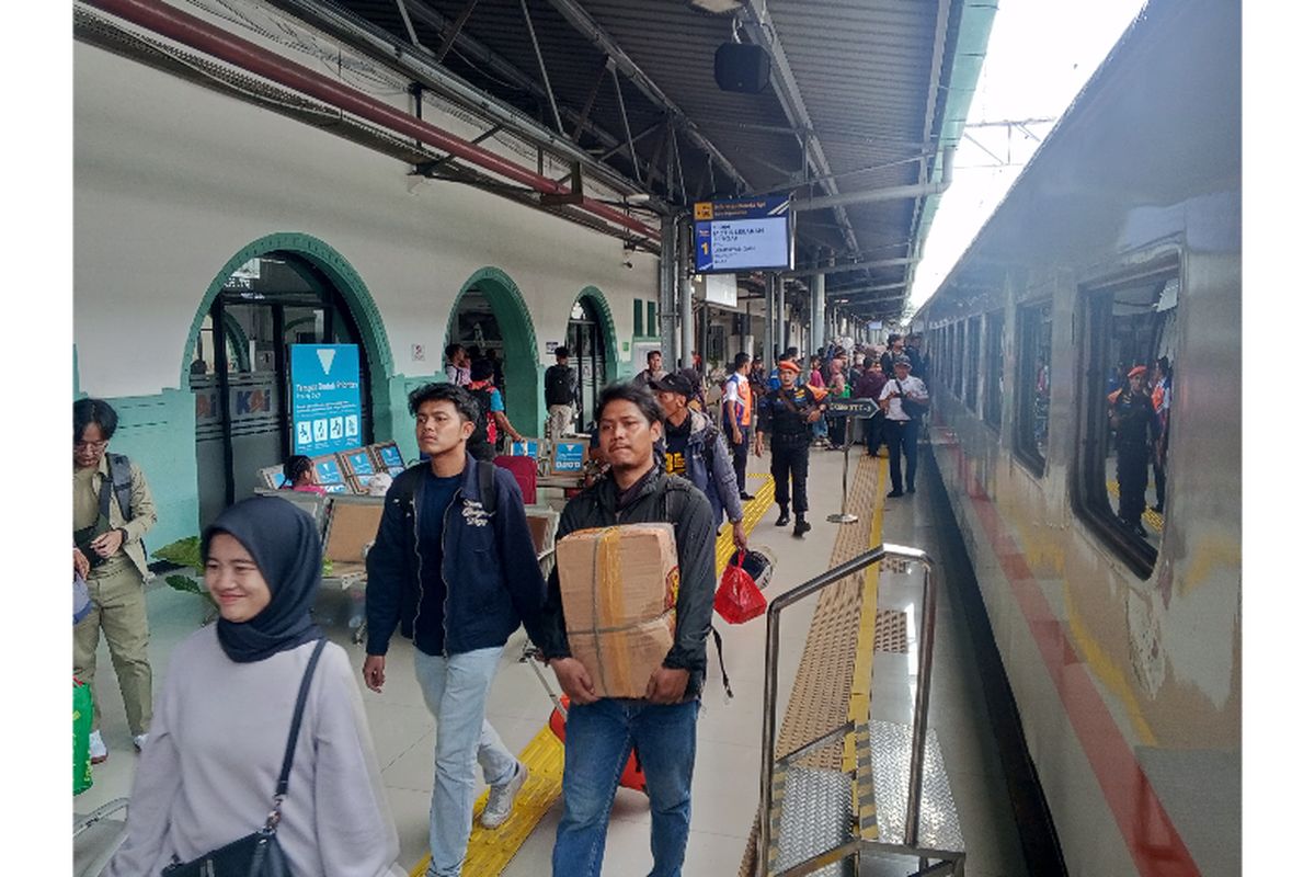 mudik Lebaran 2026, Tiket KAI Mudik Lebaran 2026: Cara Pesan dan Tips agar Tidak Kehabisan
