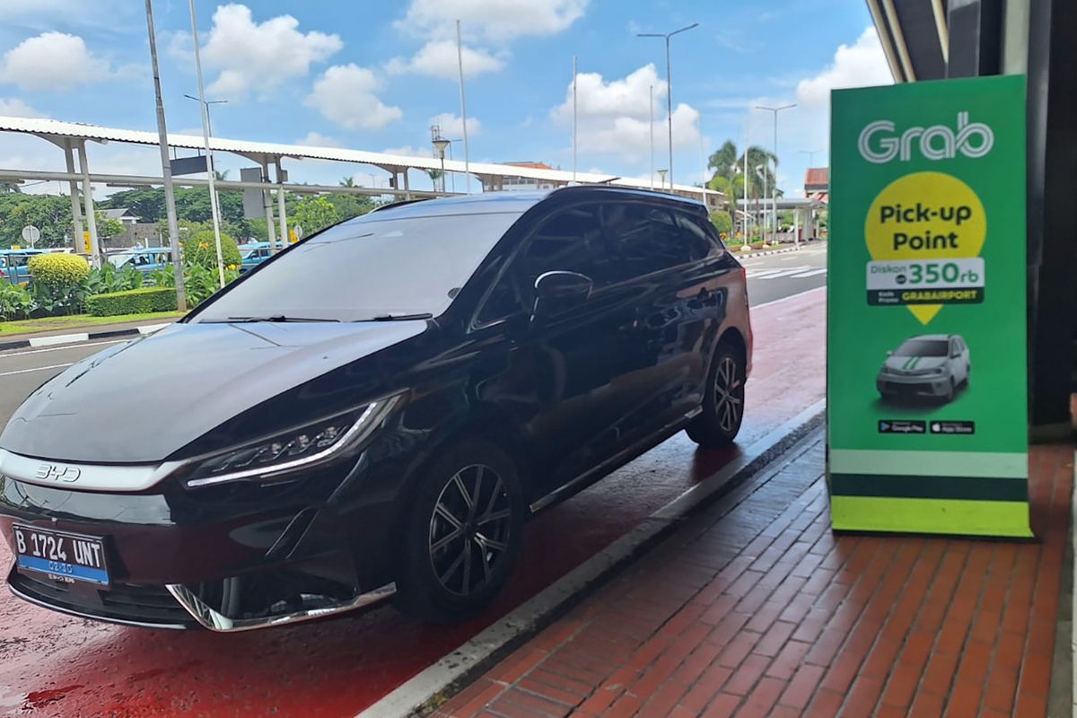 Grab, Jaminan On Time, bandara, Grab Ganti Tiket Pesawat hingga Rp 3 Juta jika Telat Antar ke Bandara