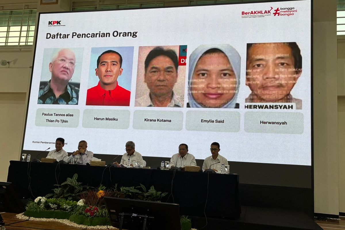korupsi, koruptor, buronan korupsi, Kirana Kotama, Paulus Tannos, dpo kpk, kirana kotama buron kpk, Harun Masiku, paulus tannos di singapura, herwansyah, Emylia Said, Lima Buronan Korupsi Paling Dicari KPK, Salah Satunya Sudah di Proses Ekstradisi, 1. Paulus Tannos, 2. Harun Masiku, 3. Kirana Kotama, 4. Emylia Said, 5. Herwansyah