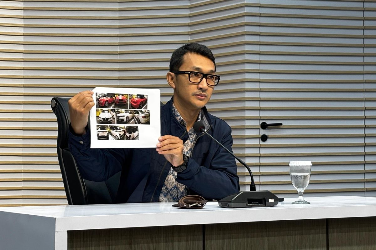 korupsi kuota haji, korupsi haji 2025, modus korupsi kuota haji, KPK kasus haji khusus, jemaah haji 5 hari pelunasan, mafia kuota haji Indonesia, dugaan korupsi Kemenag haji, kerugian negara kasus haji, pembagian kuota haji tidak sesuai aturan, Modus Baru Dugaan Korupsi Haji: Jemaah Hanya Diberi 5 Hari Pelunasan, Kuota Bisa Dijual Lagi!, Jemaah baru bisa langsung berangkat, Kerugian negara tembus Rp 1 triliun, Kuota tambahan dibagi tak sesuai aturan, Publik tunggu langkah tegas KPK