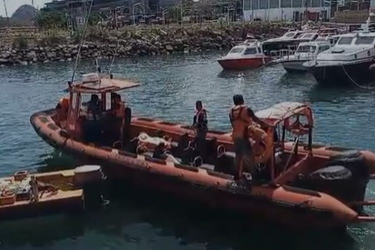 Kecelakaan kapal wisata, kecelakaan kapal wisata, Kapal wisata Labuan Bajo, kecelakaan kapal wisata labuan bajo, daftar kecelakaan kapal wisata, kecelakaan kapal wisata di bengkulu, kecelakaan kapal wisata pulau tikus, Kapal Wisata Tenggelam di Bengkulu, Ini 10 Kecelakaan Kapal Wisata di Indonesia Sejak 2023, 1. Kapal Wisata KM Lalong Koe, Labuan Bajo , 2. Kapal Wisata Dragonet, Labuan Bajo, 3. Kapal Wisata KM Kaia, Labuan Bajo, 4. Kapal Wisata KM Teman Baik, Labuan Bajo, 5. Kapal Wisata Boat Snortkling Dolphino Queen, Bali, 6. Kapal Wisata Oceanik, Raja Ampat, 7. Kapal Wisata Budi Utama, Labuan Bajo, 8. Kapal Wisata KM Naraya, Labuan Bajo, 9. Kapal Wisata Raja Bintang 02, Manggarai Barat, 10. Kapal wisata di Bengkulu