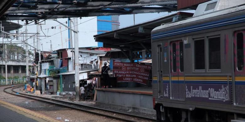 jadwal krl bekasi kampung bandan, jadwal krl bekasi kampung bandan via manggarai, jadwal krl bekasi kampung bandan hari ini, jadwal kereta bekasi kampung bandan, jadwal kereta bekasi kampung bandan via manggarai, jadwal kereta bekasi ke kampung bandan, Jadwal KRL Bekasi-Kampung Bandan Hari Ini, sampai 22.13 WIB